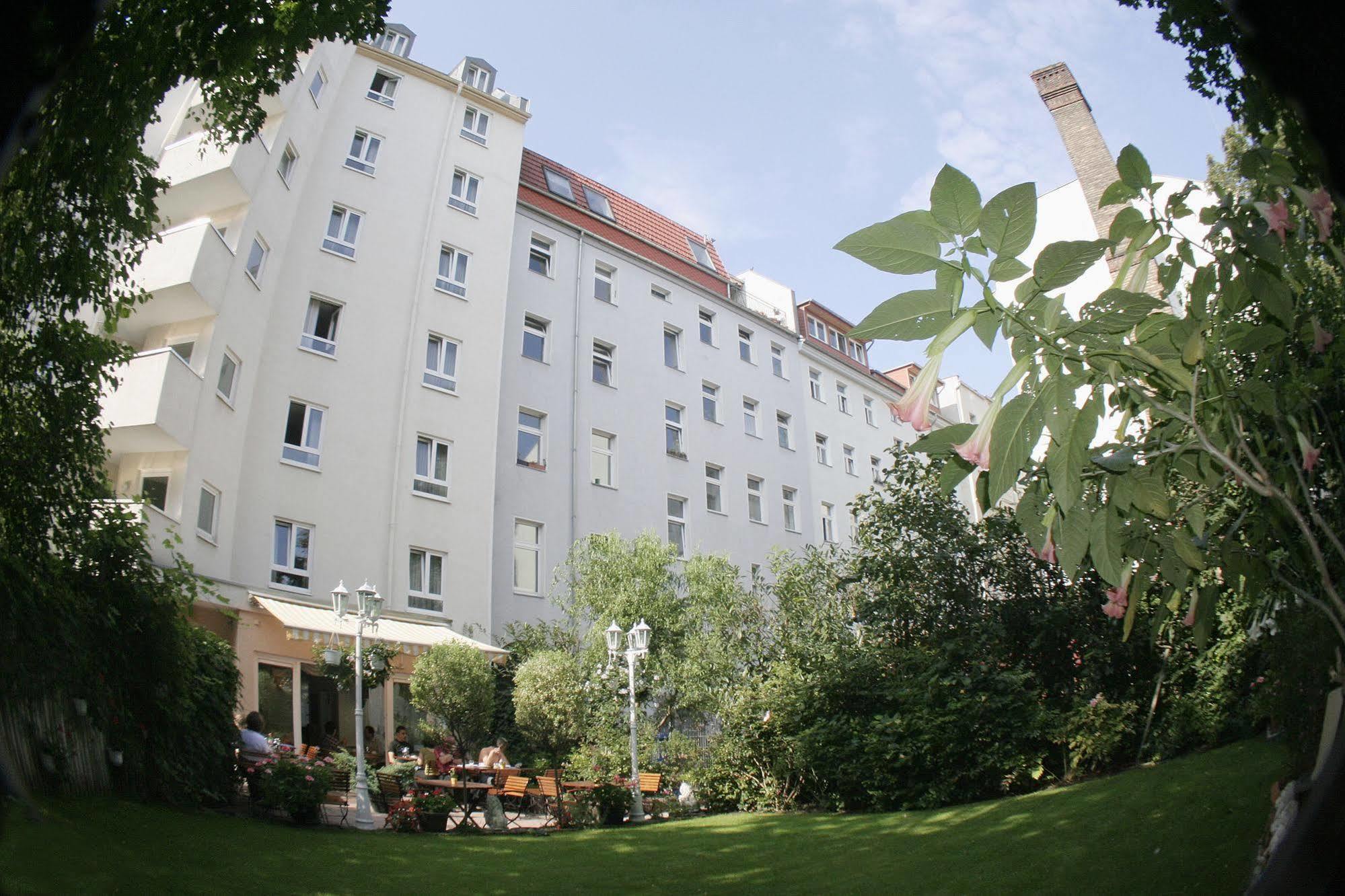 Hotel Birgit Berlin Mitte Exterior foto
